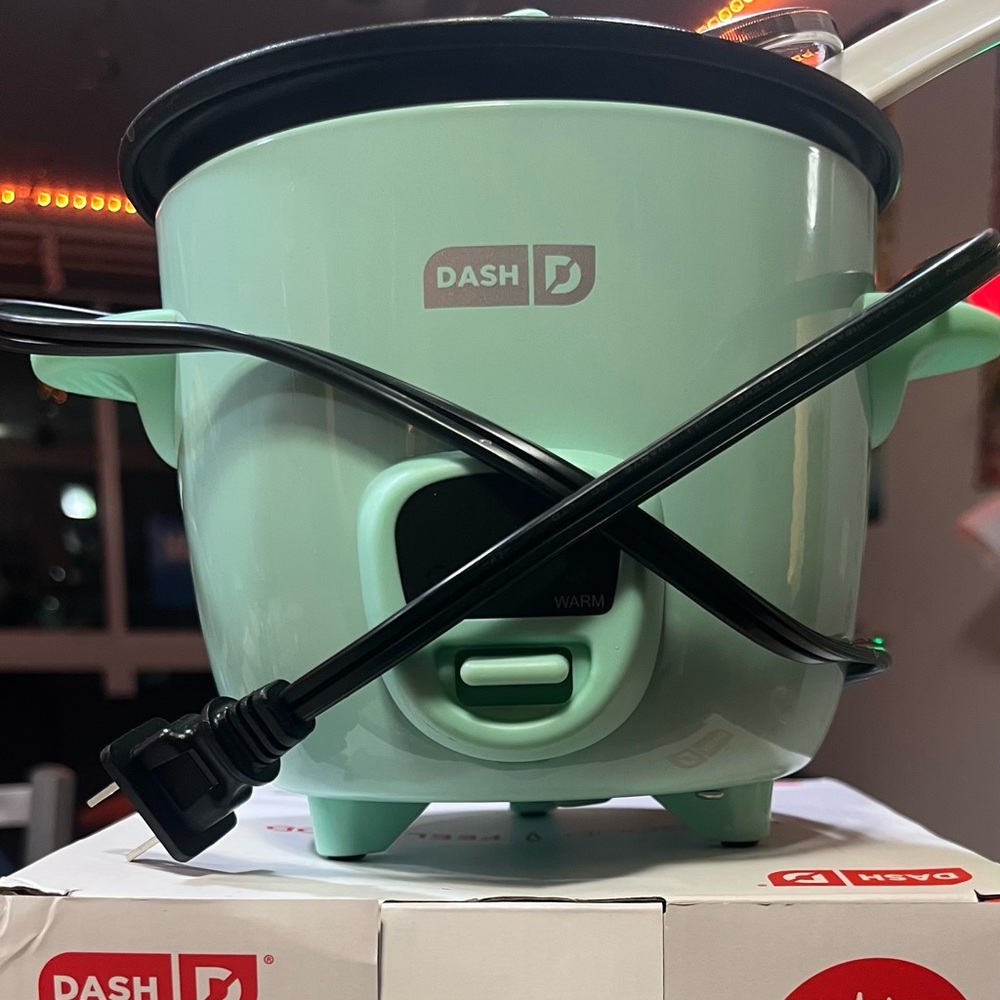 Dash Mini Rice Cooker, Aqua - Picture 2 of 3